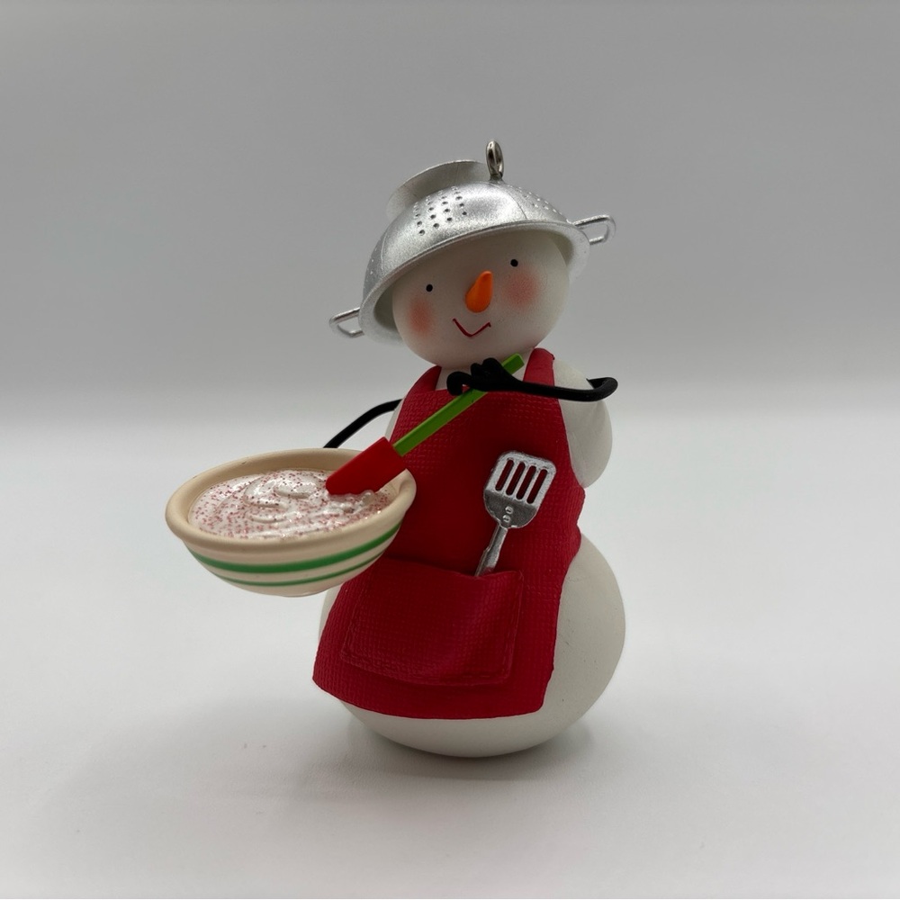 Hallmark Keepsake 2015 Merry In‎ The Making Christmas Tree Ornament Limited Ed
